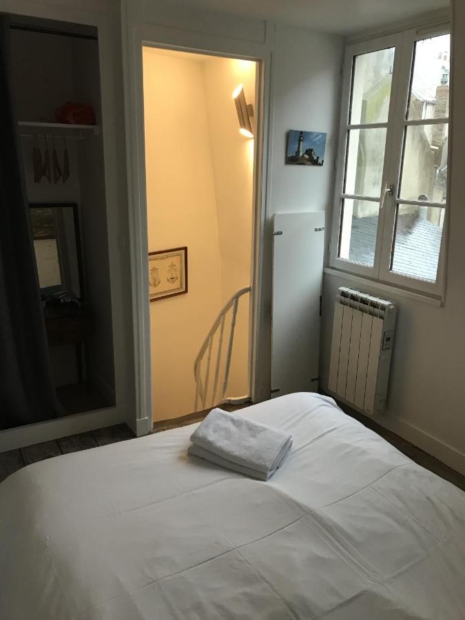 La Plus Petite Maison De Pecheur De تروفيي سور مير المظهر الخارجي الصورة